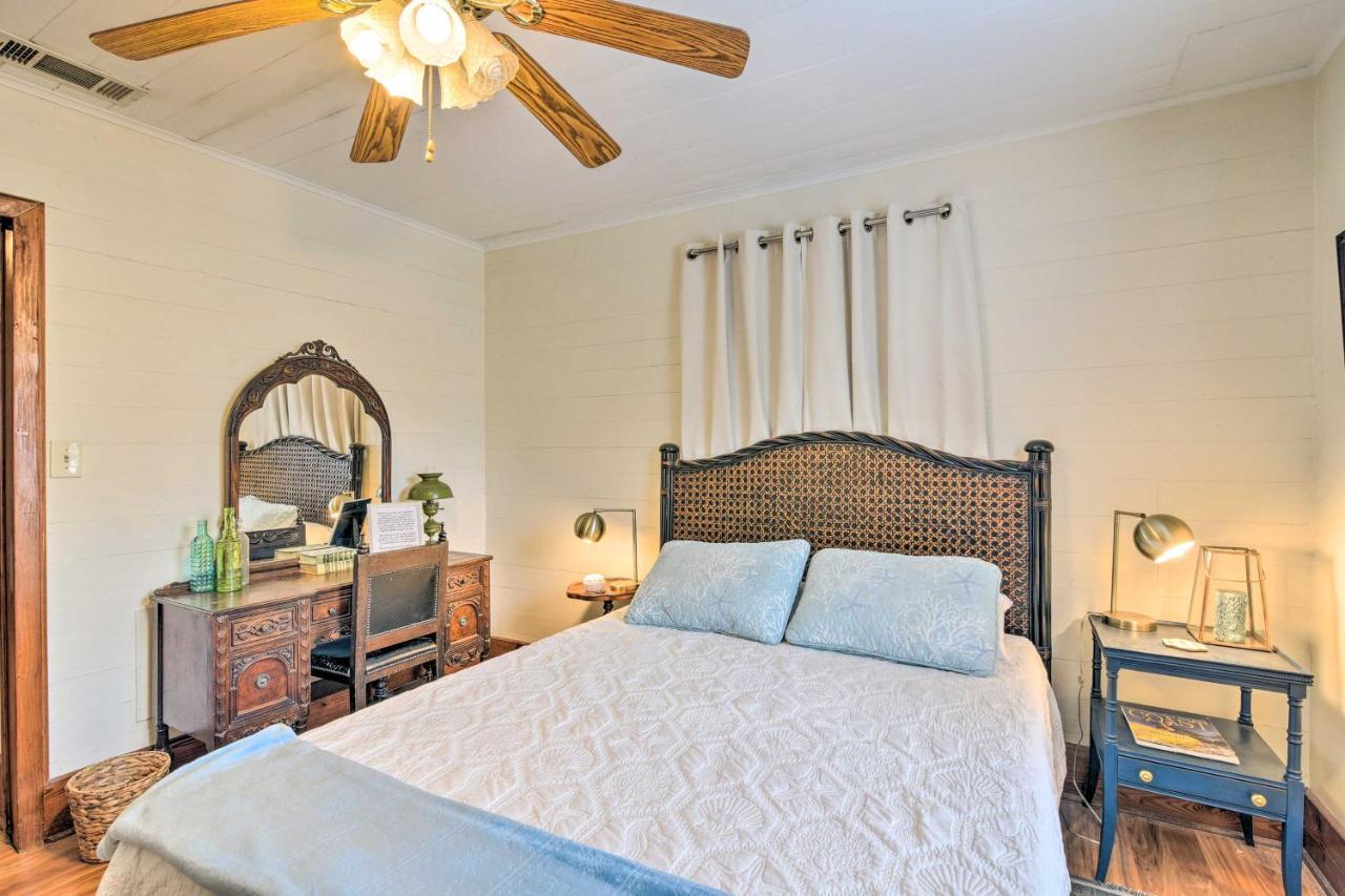 Galveston 'Blue Bungalow' - Walk To Beach! ภายนอก รูปภาพ